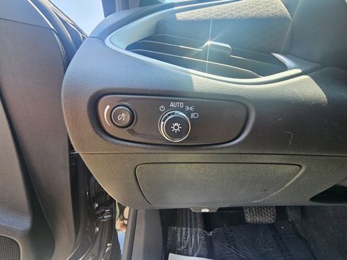 Used 2024 Chevrolet Malibu LT image 21