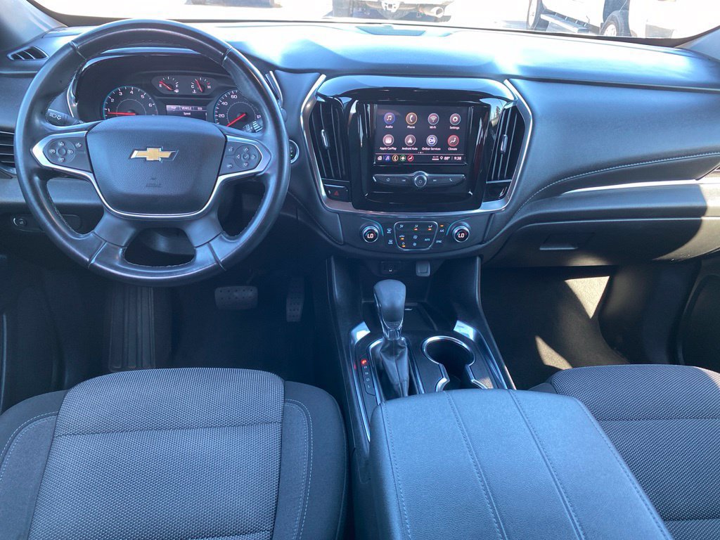 Used 2023 Chevrolet Traverse LT FWD image 4