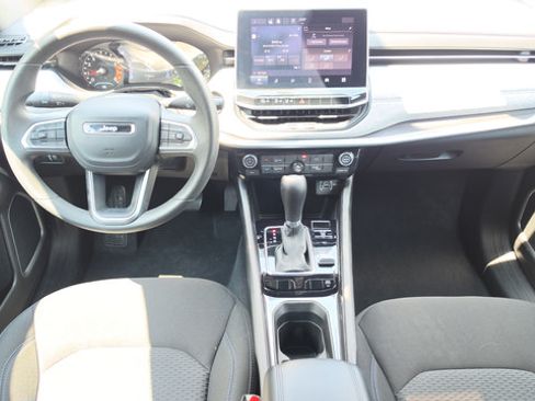 Used 2023 Jeep Compass Sport AWD/4WD image 8