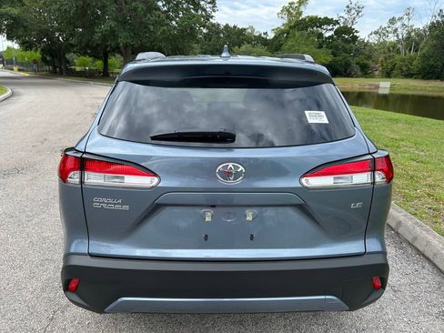 Used 2024 Toyota Corolla Cross LE FWD image 5