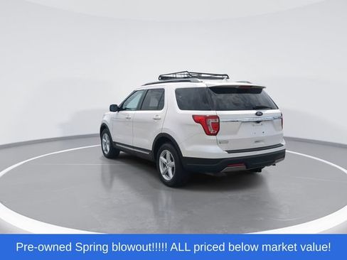 Used 2019 Ford Explorer XLT w/ Equipment Group 201A FWD image 6