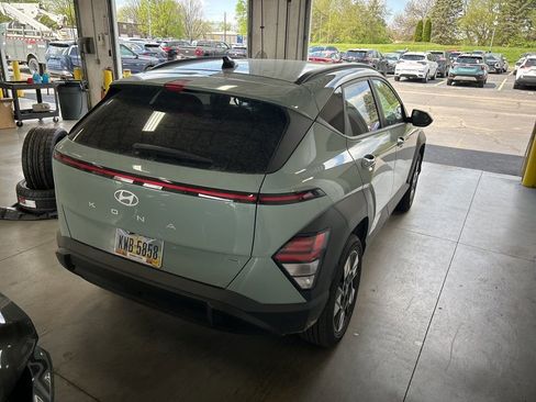 Used 2024 Hyundai Kona SEL image 6
