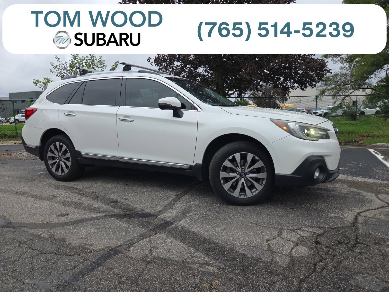 Used 2018 Subaru Outback 2.5i Touring w/ Popular Package #3 AWD/4WD image 1