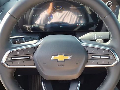 New 2026 Chevrolet Equinox LT FWD image 11