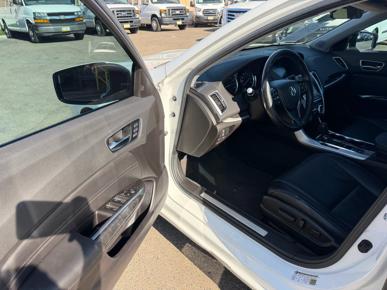 Used 2020 Acura TLX w/ Technology Package FWD image 16