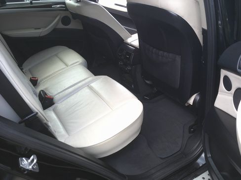 Used 2012 BMW X5 xDrive35d AWD/4WD image 11