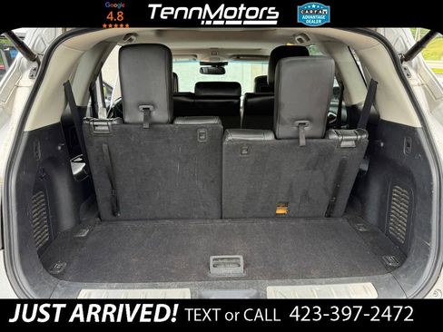 Used 2013 INFINITI JX35 AWD w/ Premium Pkg image 16