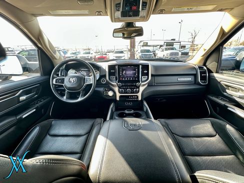 Used 2020 RAM 1500 Laramie AWD/4WD image 29