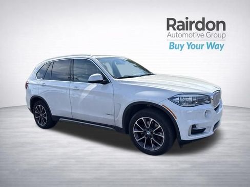Used 2017 BMW X5 xDrive35i w/ Lighting Package AWD/4WD image 1