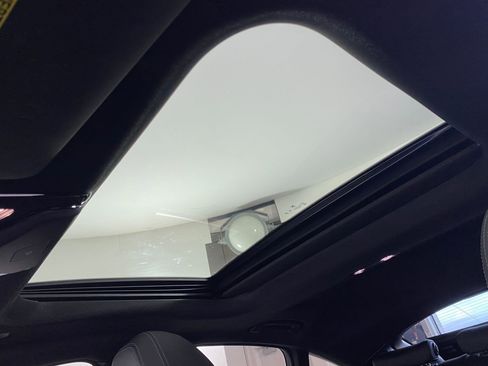 Certified 2025 BMW 430i w/ Premium Package image 12