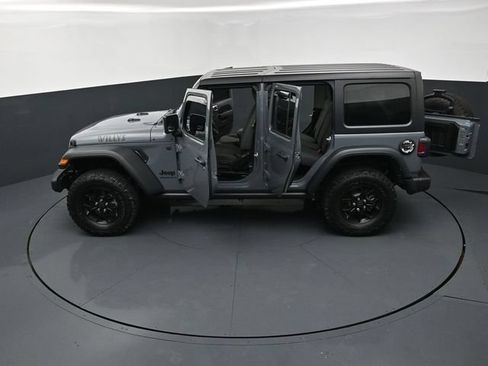 Used 2024 Jeep Wrangler Unlimited Sport AWD/4WD image 27