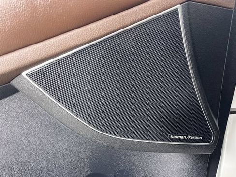 Used 2019 Kia Sorento SX AWD/4WD image 25