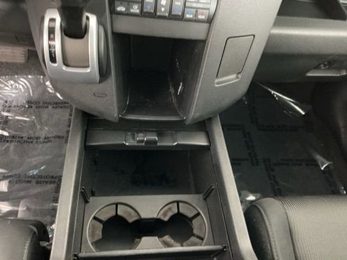 Used 2011 Honda Pilot EX image 18