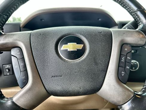 Used 2012 Chevrolet Silverado 2500 LT w/ Interior Plus Package AWD/4WD image 33