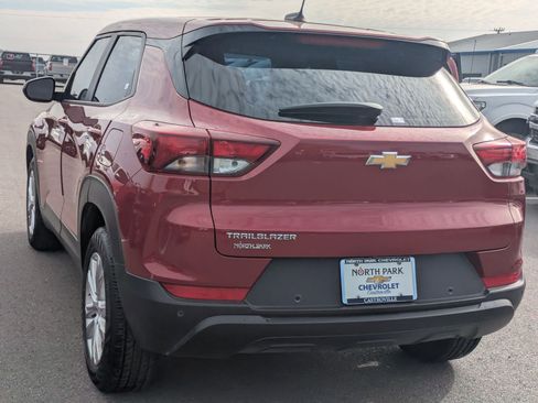 Used 2021 Chevrolet TrailBlazer LS image 5