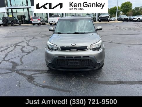 Used 2014 Kia Soul FWD image 2