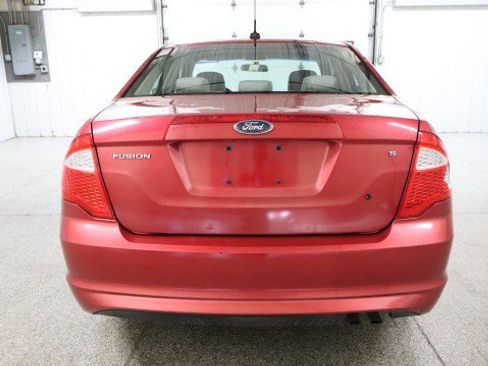Used 2010 Ford Fusion S FWD image 8