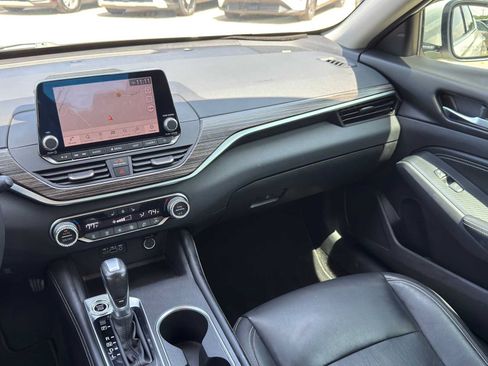 Used 2019 Nissan Altima 2.5 SL FWD image 26