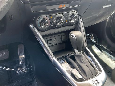 Used 2017 Toyota Yaris iA FWD image 37