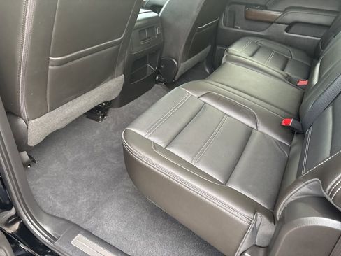 Used 2018 GMC Sierra 1500 Denali w/ Denali Ultimate Package image 13