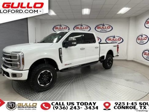 Used 2026 Ford F250 Platinum AWD/4WD image 4