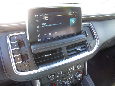 Used 2024 Chevrolet Tahoe LT image 19