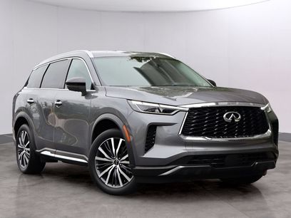 Used 2025 INFINITI QX60 Sensory w/ Cargo Package