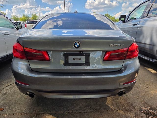 Used 2018 BMW 530e RWD image 7
