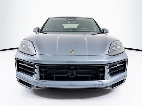 New 2026 Porsche Cayenne Coupe AWD/4WD image 6
