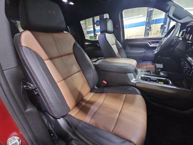 Used 2026 Chevrolet Silverado 1500 High Country AWD/4WD image 31