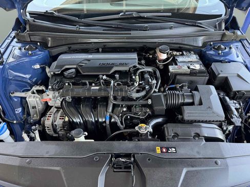 Used 2021 Hyundai Elantra SEL FWD image 18