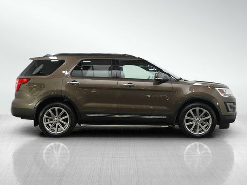 Used 2016 Ford Explorer Limited AWD/4WD image 6
