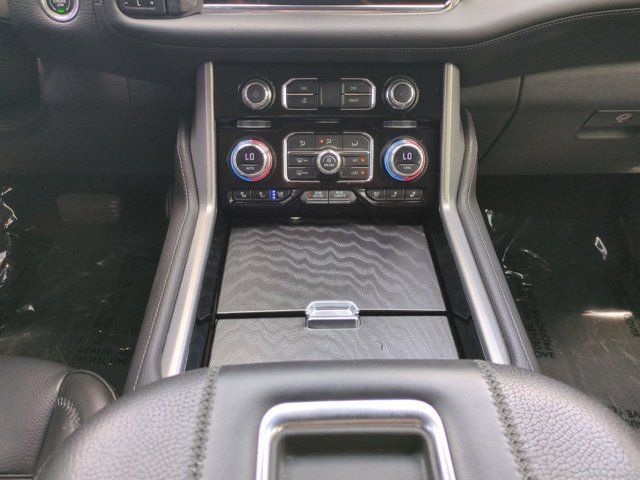 Used 2023 GMC Yukon Denali AWD/4WD image 18