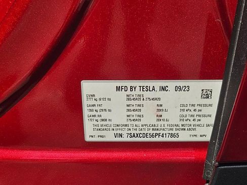 Used 2023 Tesla Model X AWD/4WD image 34