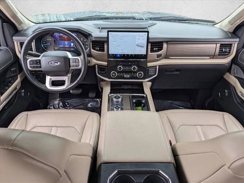 Used 2024 Ford Expedition Max Limited AWD/4WD image 19