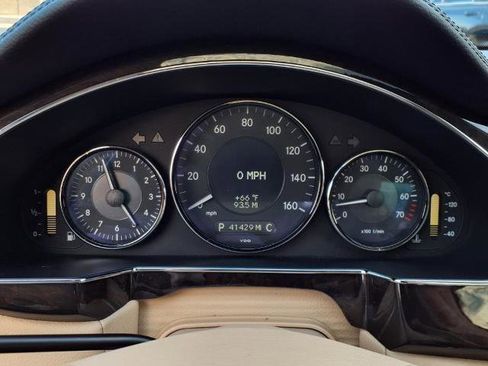 Used 2008 Mercedes-Benz CLS 550 image 21