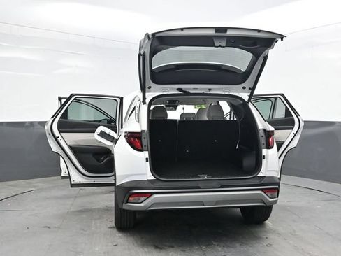 Used 2025 Hyundai Tucson SEL AWD/4WD image 47
