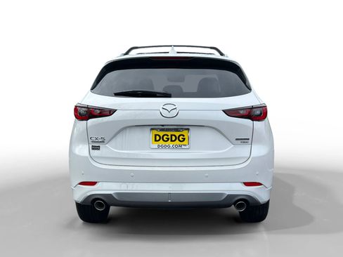 New 2025 MAZDA CX-5 Signature image 4