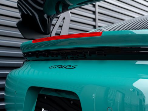 Certified 2024 Porsche 718 Cayman GT4 RS image 64