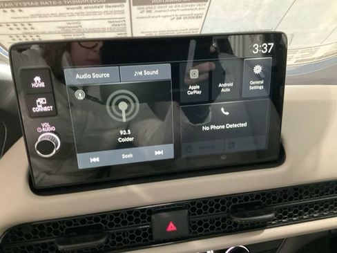 New 2026 Honda HR-V LX image 16