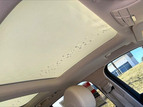 Used 2022 Mercedes-Benz GLC 300 GLC 300 image 13