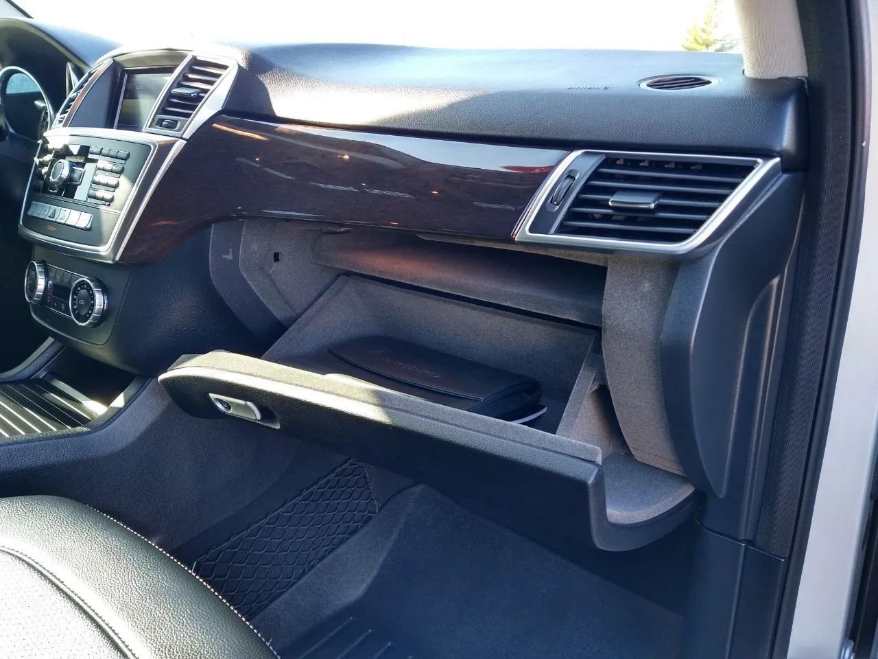 Used 2015 Mercedes-Benz ML 350 4MATIC image 49