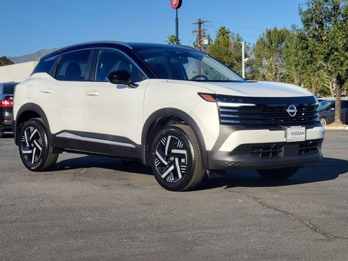 New 2026 Nissan Kicks SV image 14