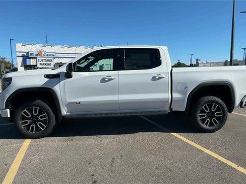 New 2026 GMC Sierra 1500 AT4 w/ AT4 Premium Package image 5