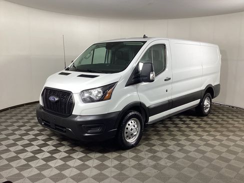 Used 2021 Ford Transit 150 Low Roof AWD image 5