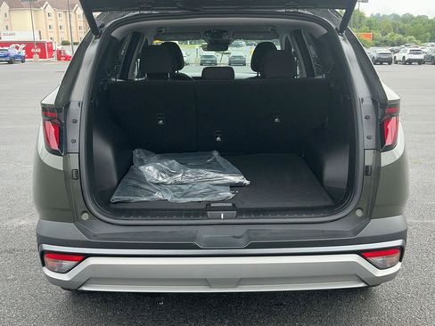 Certified 2025 Hyundai Tucson SEL AWD/4WD image 9