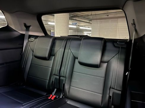 Used 2022 Volkswagen Atlas SE w/ Panoramic Sunroof Package image 22