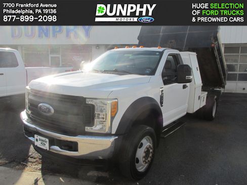 Used 2017 Ford F550 4x4 Regular Cab Super Duty image 1