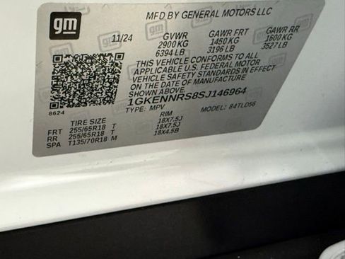 Used 2025 GMC Acadia Elevation image 42