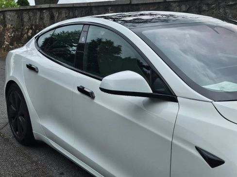 Used 2023 Tesla Model S AWD image 20